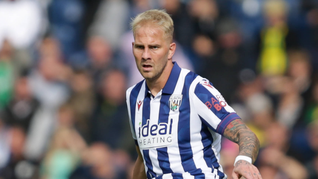 West Brom, Uroš Račić