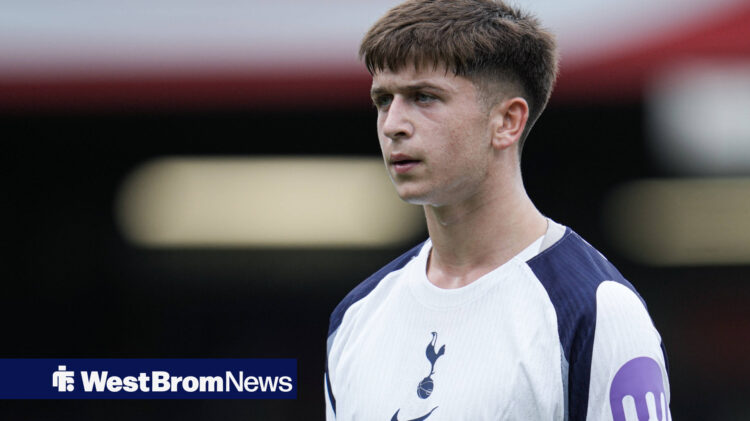 Mikey Moore in action for Tottenham
