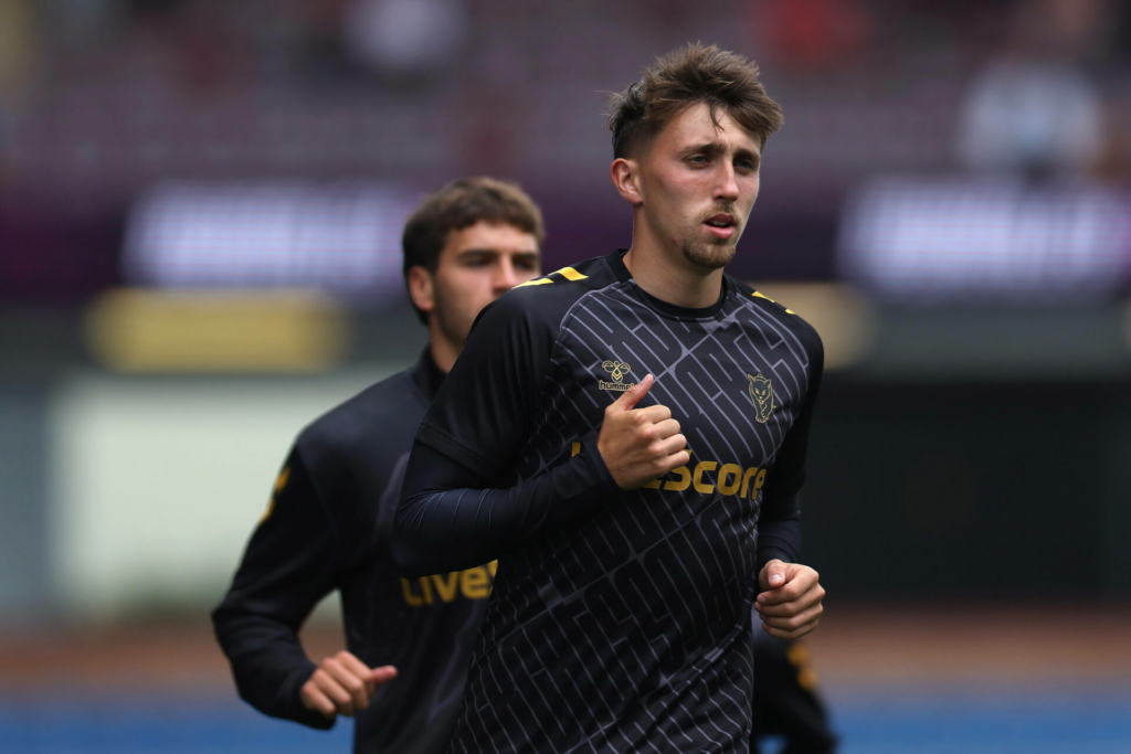 Dan Neil playing for Sunderland