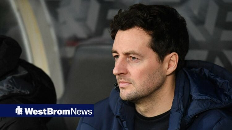 Ryan Mason looking to the left.